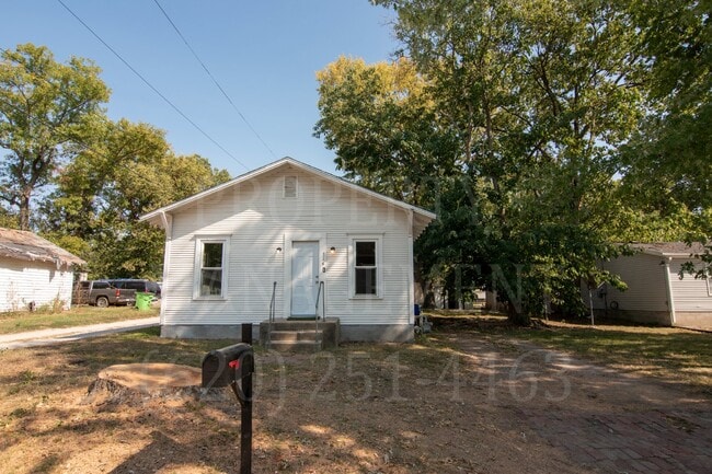 Building Photo - 1 Bedroom Rental in Cherryvale, KS