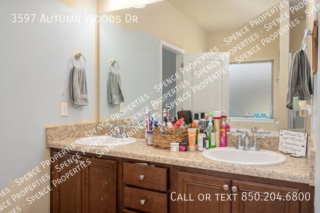 Building Photo - 3597 Autumn Woods Dr