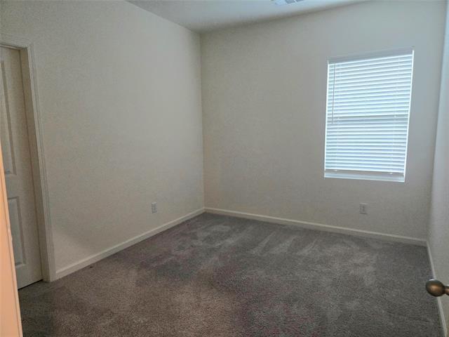 Building Photo - 1825 Sandlin Dr