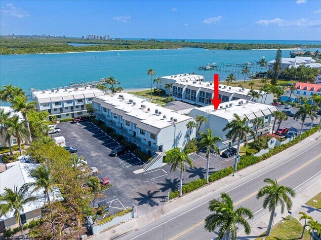 Primary Photo - 1300 Seaway Dr