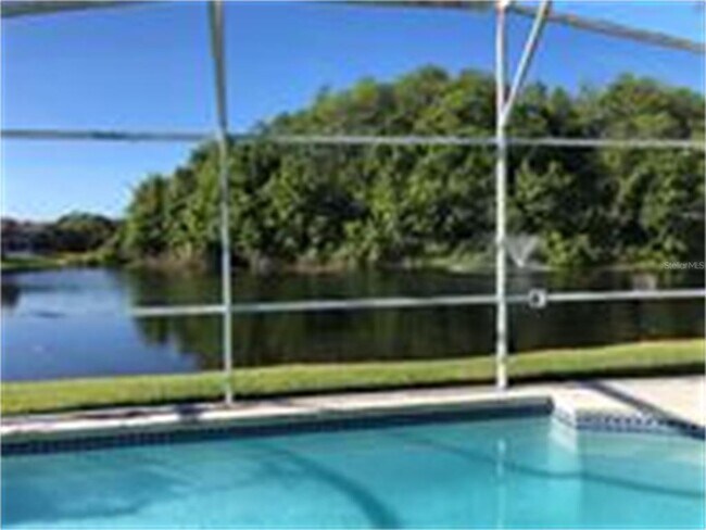Building Photo - 2673 Chatham Cir