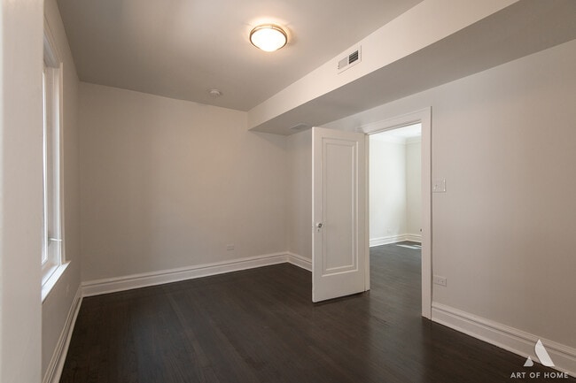 Building Photo - 1820 Gunderson Ave