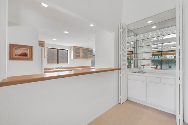 Building Photo - 37868 Los Cocos Dr E