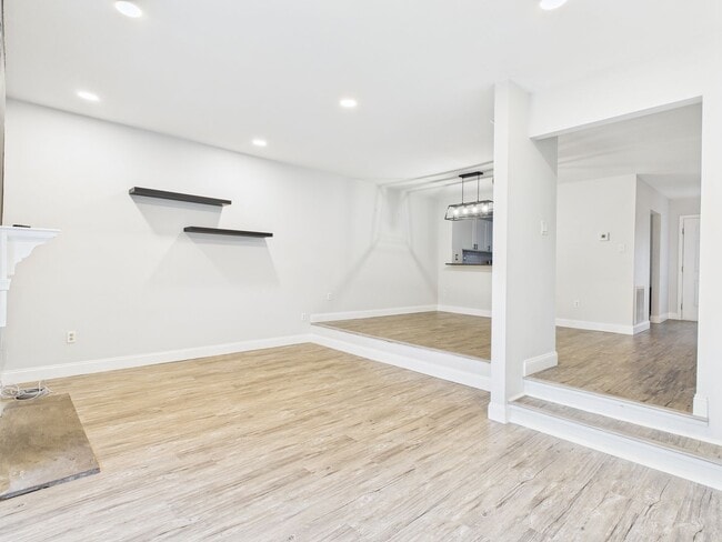 Building Photo - 10014 Joppa Pl