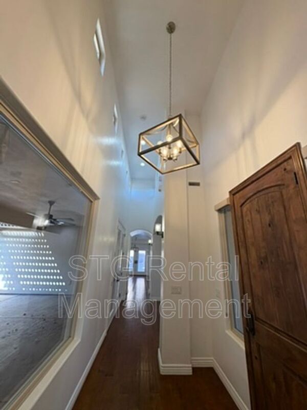 Building Photo - 668 Rio Virgin Dr