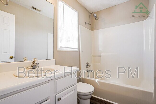 Building Photo - 4716 Windbreak Ln