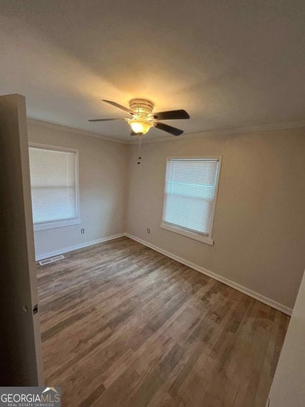 Building Photo - 1734 Cahoon St SW