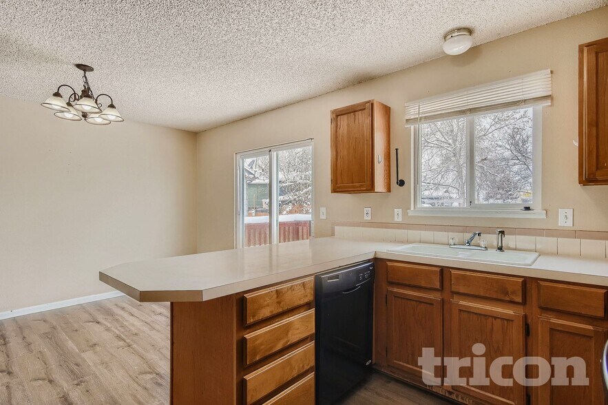 Building Photo - 1459 Cattail Dr