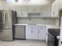Building Photo - 1 bedroom in North miami FL 33179