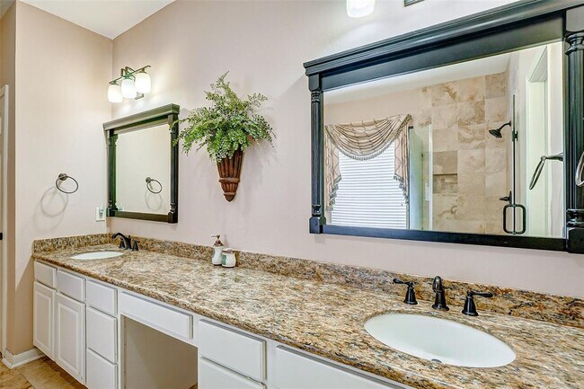 Building Photo - 2143 Hill Canyon Ct