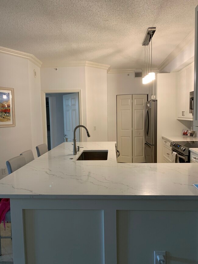 Kitchen - 3606 S Ocean Blvd