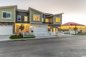 Building Photo - 11446 S Hollybrook Loop