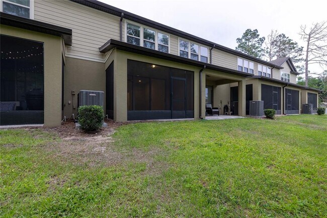 Building Photo - 1280 Pavia Dr