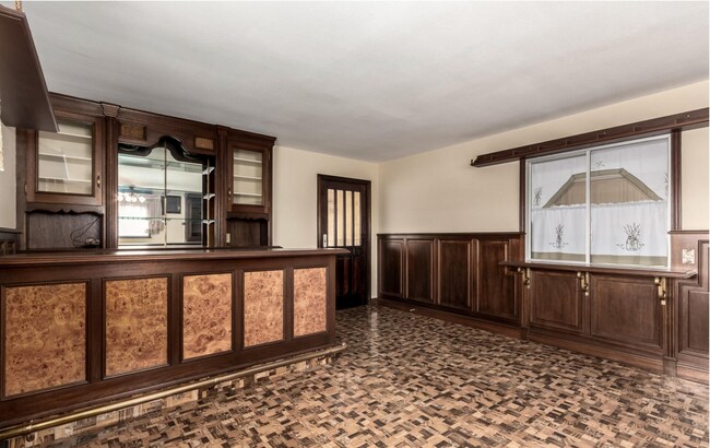 Building Photo - Great home in an active 55+ community!