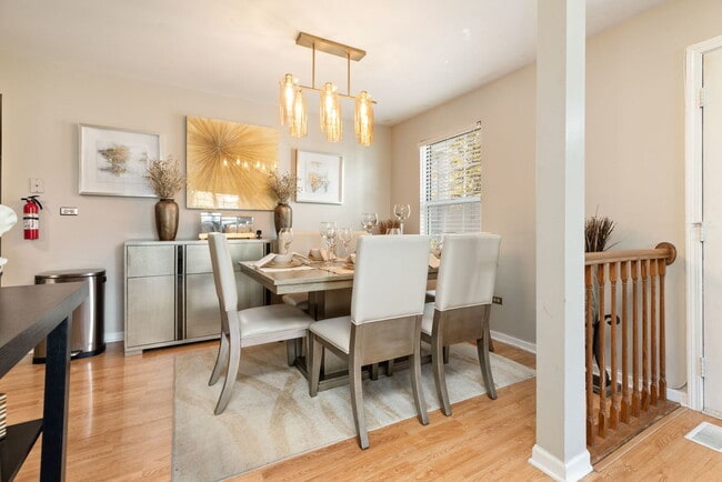 Building Photo - 22 Tyler Ct