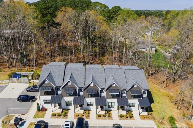 Building Photo - 5709 Parker Pnes Ct