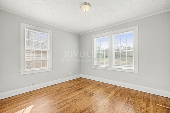 Building Photo - 1052 National St