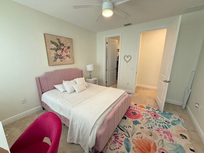 Building Photo - 7 bedroom/6 bath Dr. Phillips Home