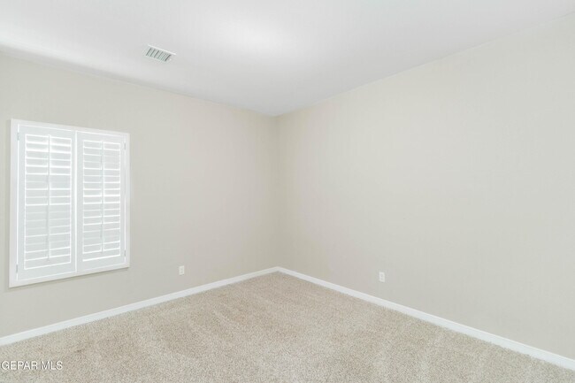 Building Photo - 13815 Paseo De Plata Dr