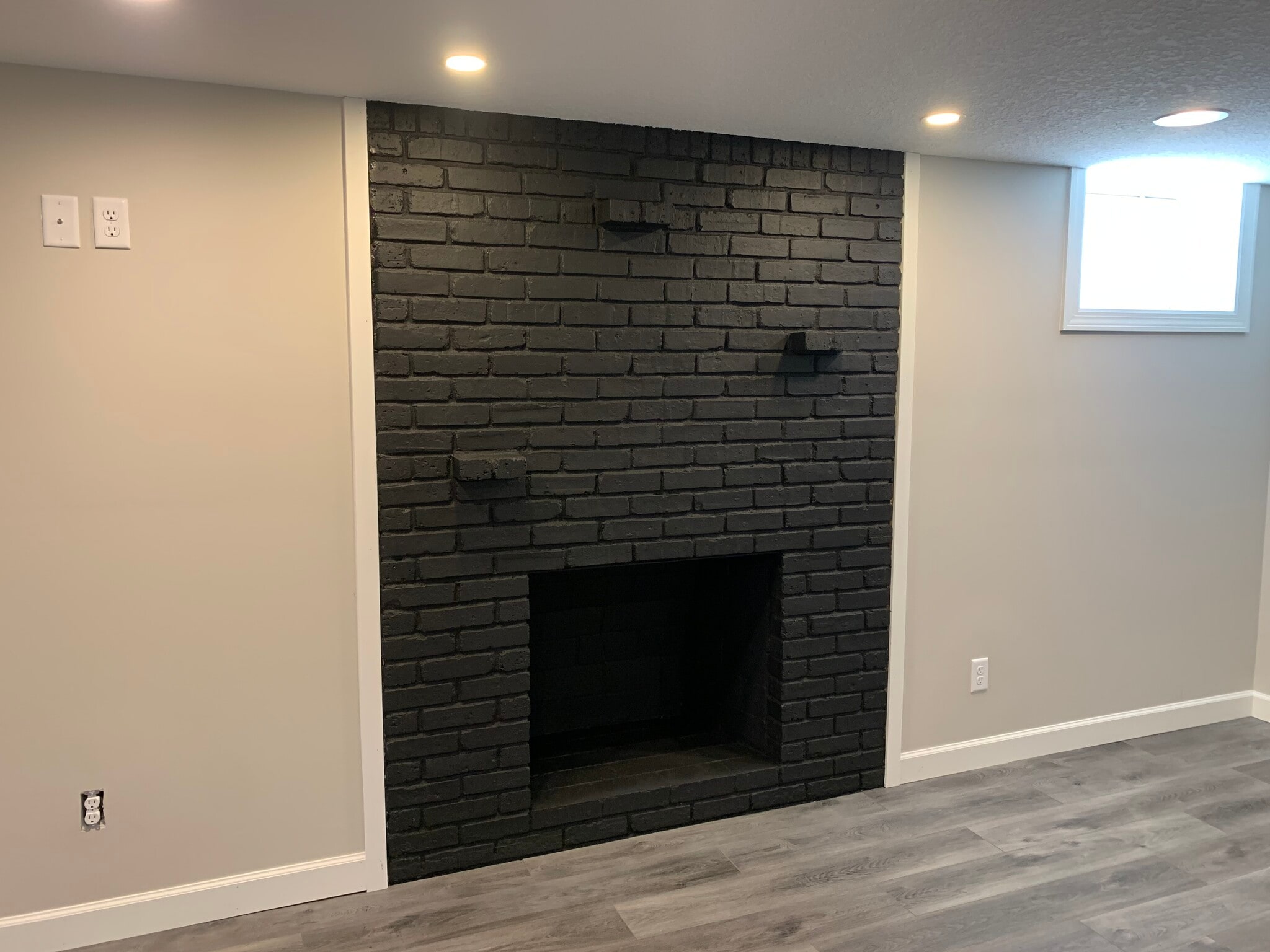 Basement Family room - 3100 W 55th St