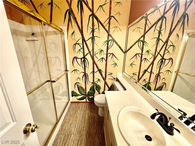 Building Photo - 8457 Pacific Fountain Ave