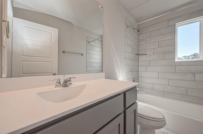 Building Photo - 22807 Ephesus Ave