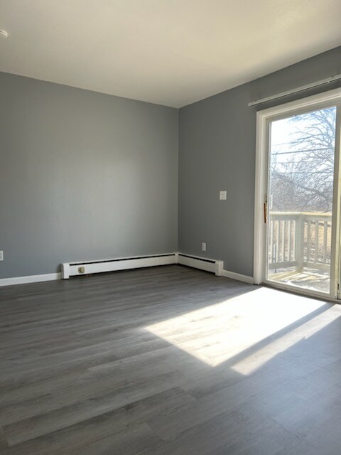 Building Photo - 2044 Arlington Ave