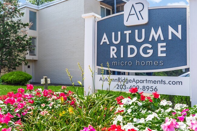Building Photo - Autumn Ridge