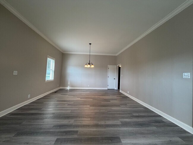 Building Photo - 292 Ervin Coker Rd NE