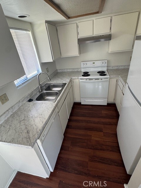 Building Photo - 51225 Eisenhower Dr