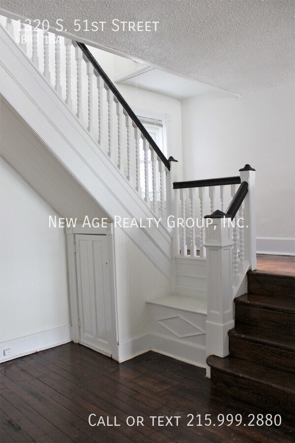 Building Photo - 1320 S 51st St