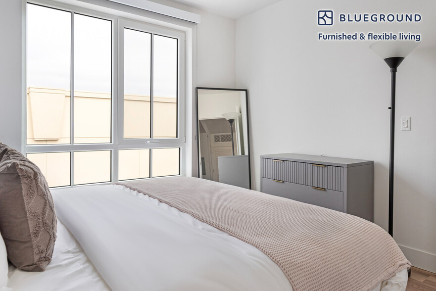 Building Photo - 85 Cleaveland Rd