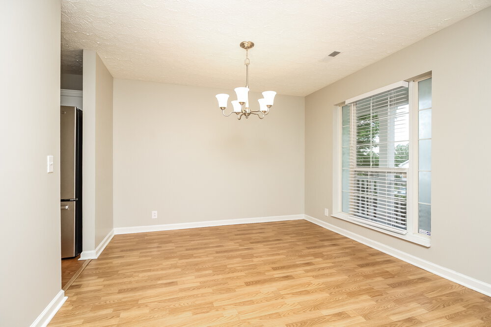 Building Photo - 5832 Murphywood Crosing