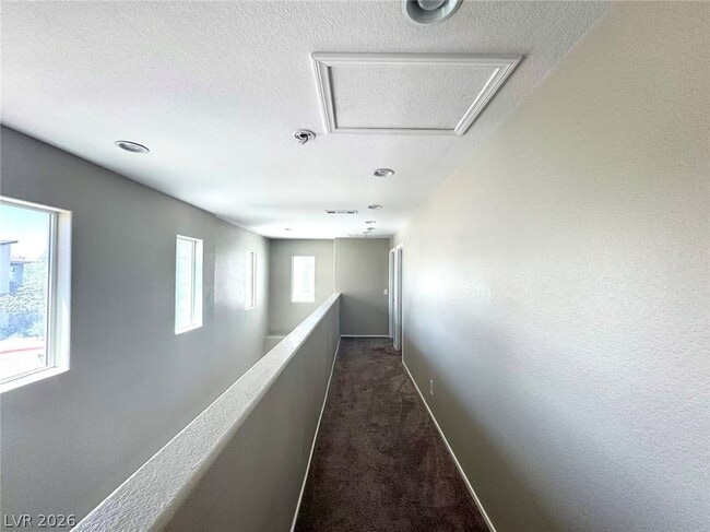 Building Photo - 43 Heathrow Lake Ave