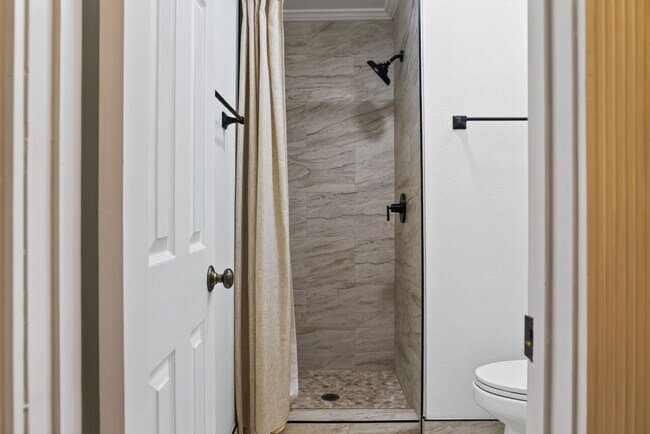 Building Photo - 7988 Mission Center Ct