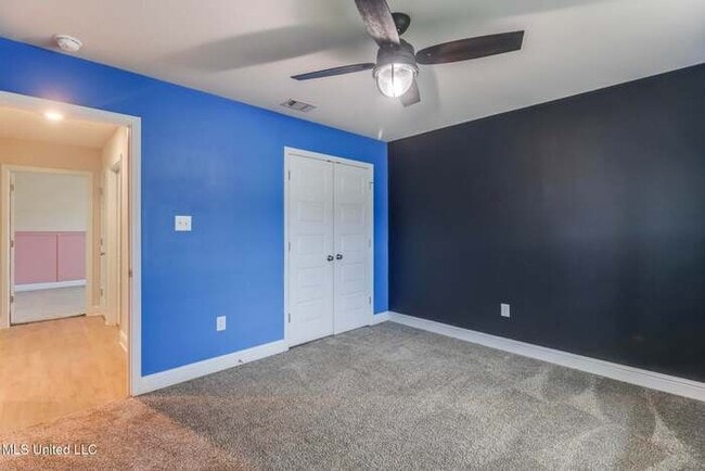 Building Photo - 6487 Eastland Cir