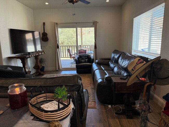 Building Photo - Unique opportunity!  3 BR 2.5 BA Farm-ranc...