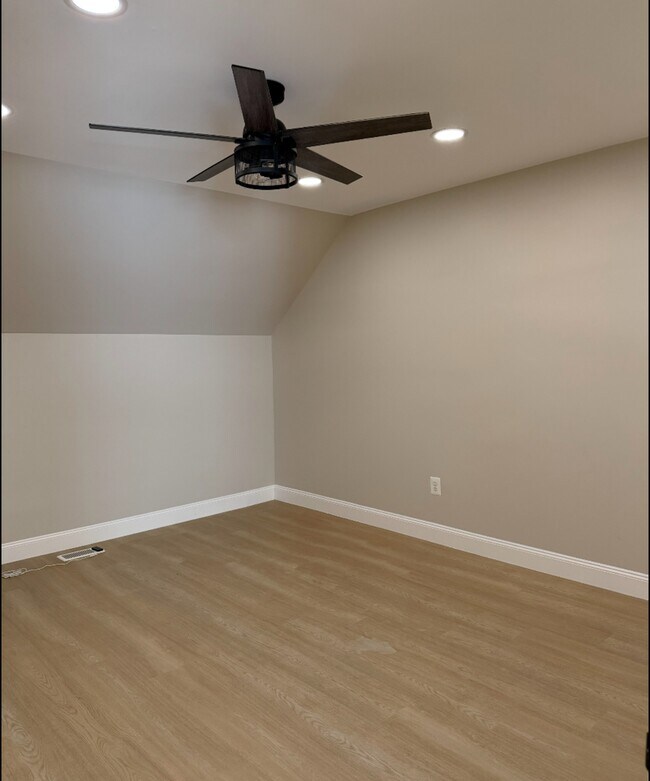 Building Photo - 14110 Shelby Cir