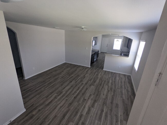 Building Photo - Leonard Crossing - 1136 Crossing Drive, Br...
