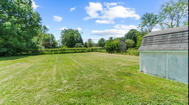 Building Photo - COMING SOON! 3 Bed/ 2 bath House!