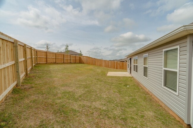 Building Photo - 529 Woodcreek Lp