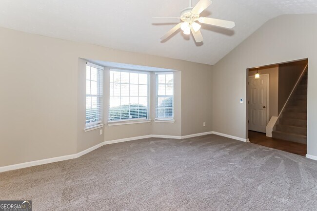 Building Photo - 290 Pleasant Hills Dr