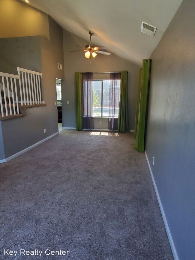 Building Photo - 3 br, 2.5 bath House - 8700 Brittany Park ...
