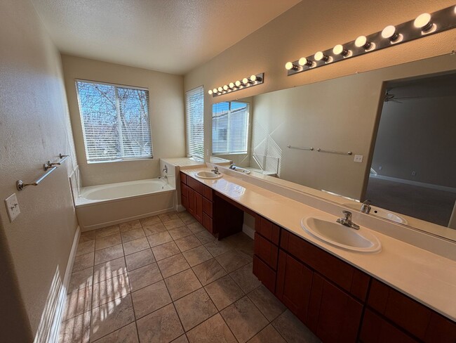 Building Photo - Large Home on Corner Lot