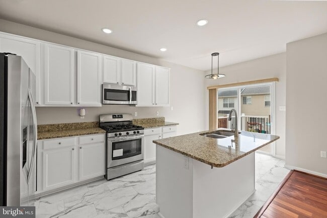Building Photo - 2448 Rolling Plains Dr