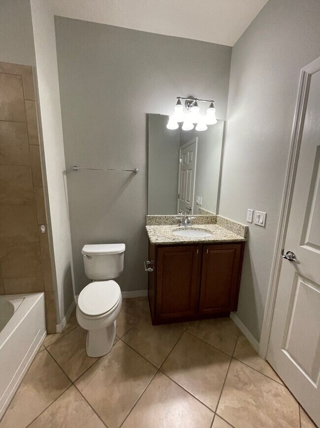 Building Photo - COMING OCTOBER!! Lake Nona 3 Bedroom 3 Bat...