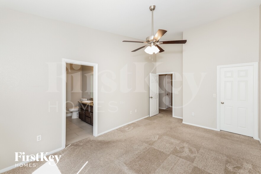 Building Photo - 3185 Strawberry Park Dr