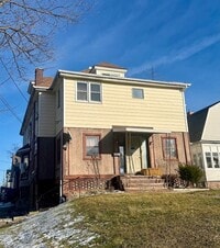 Building Photo - Fulton Rd Triplex