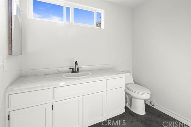 Building Photo - 34716 Violan St