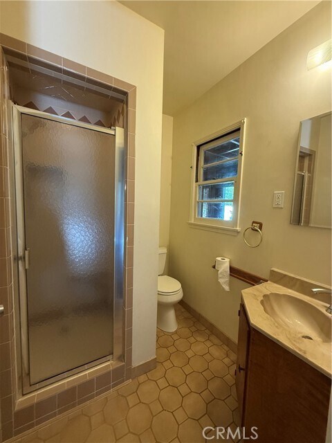 Building Photo - 2325 Las Lunas St